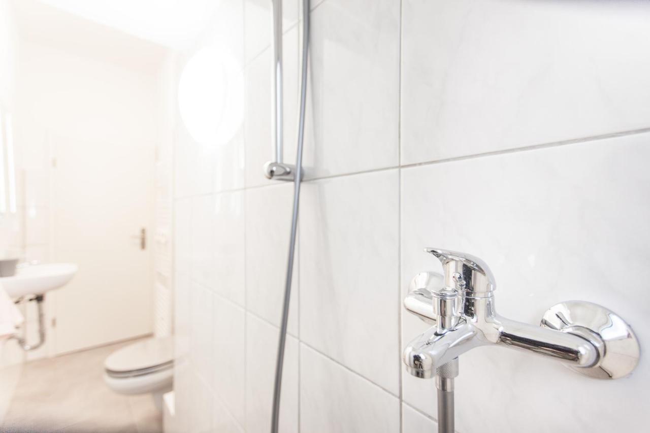 Tm Aparts Dortmund Exterior foto Bathroom